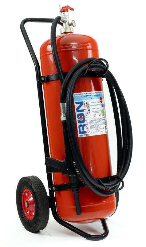 Stingător mobil de incendiu cu spuma fara fluor utilizabil la temperaturi negative (-30C) - Model FM50T-30